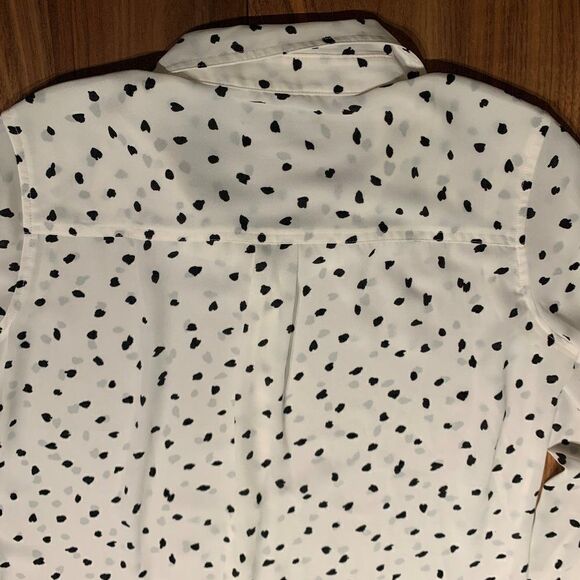 Banana Republic button down blouse, EUC, Sz M, white, blk print, EUC - Picture 5 of 15